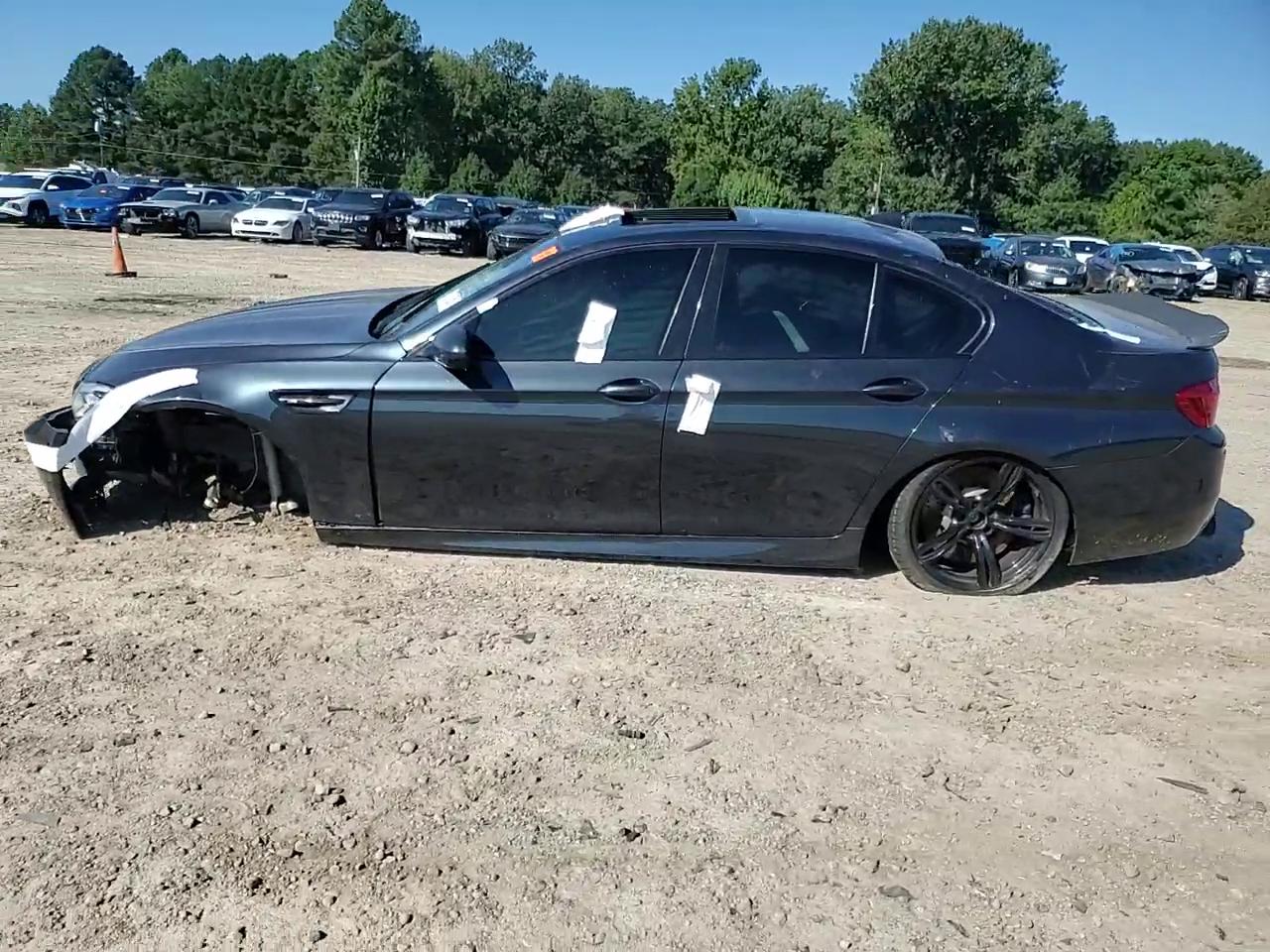 Фото: WBSFV9C54FD595341