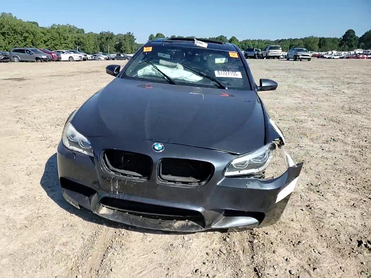 Фото: WBSFV9C54FD595341