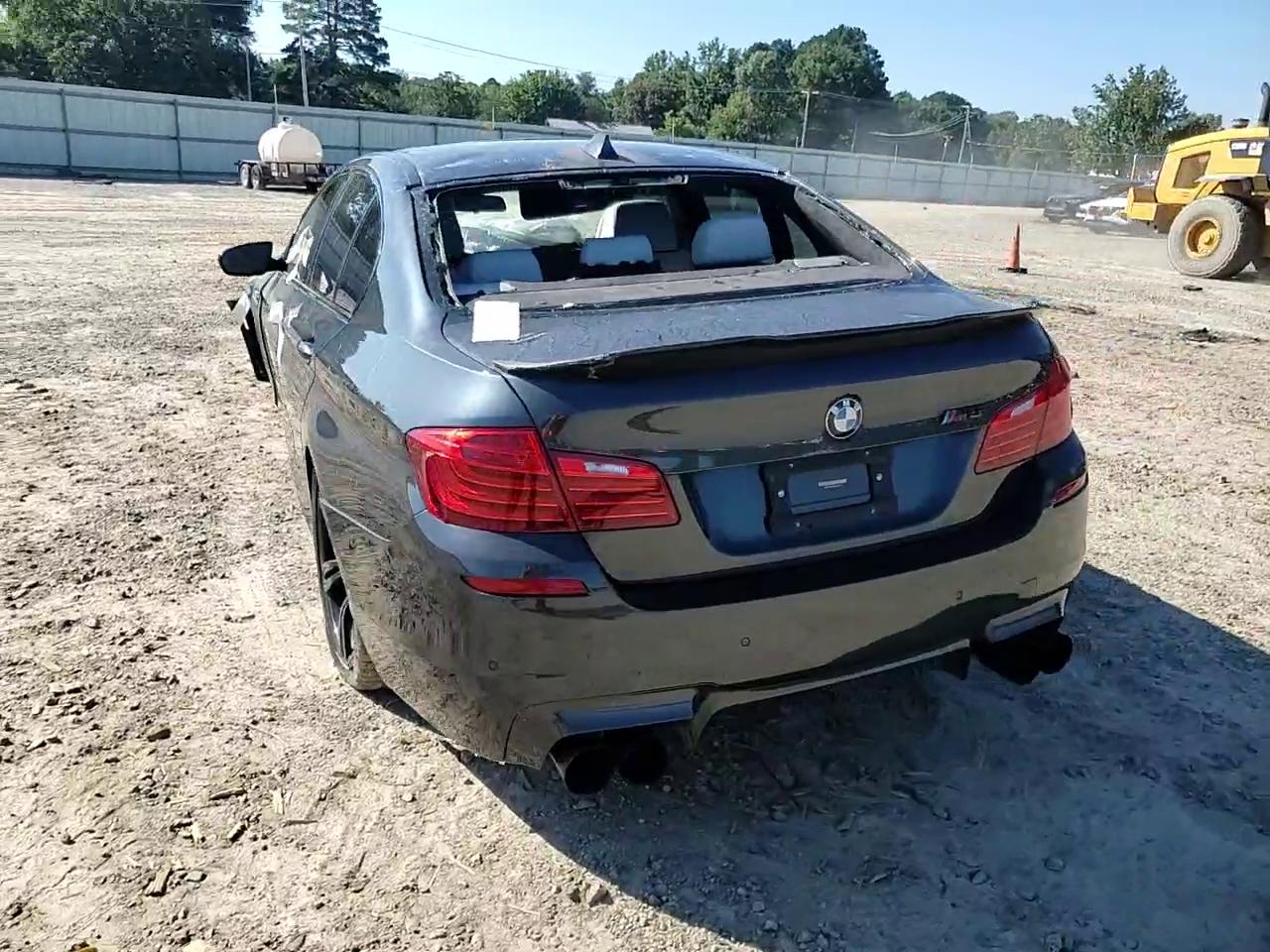 Фото: WBSFV9C54FD595341