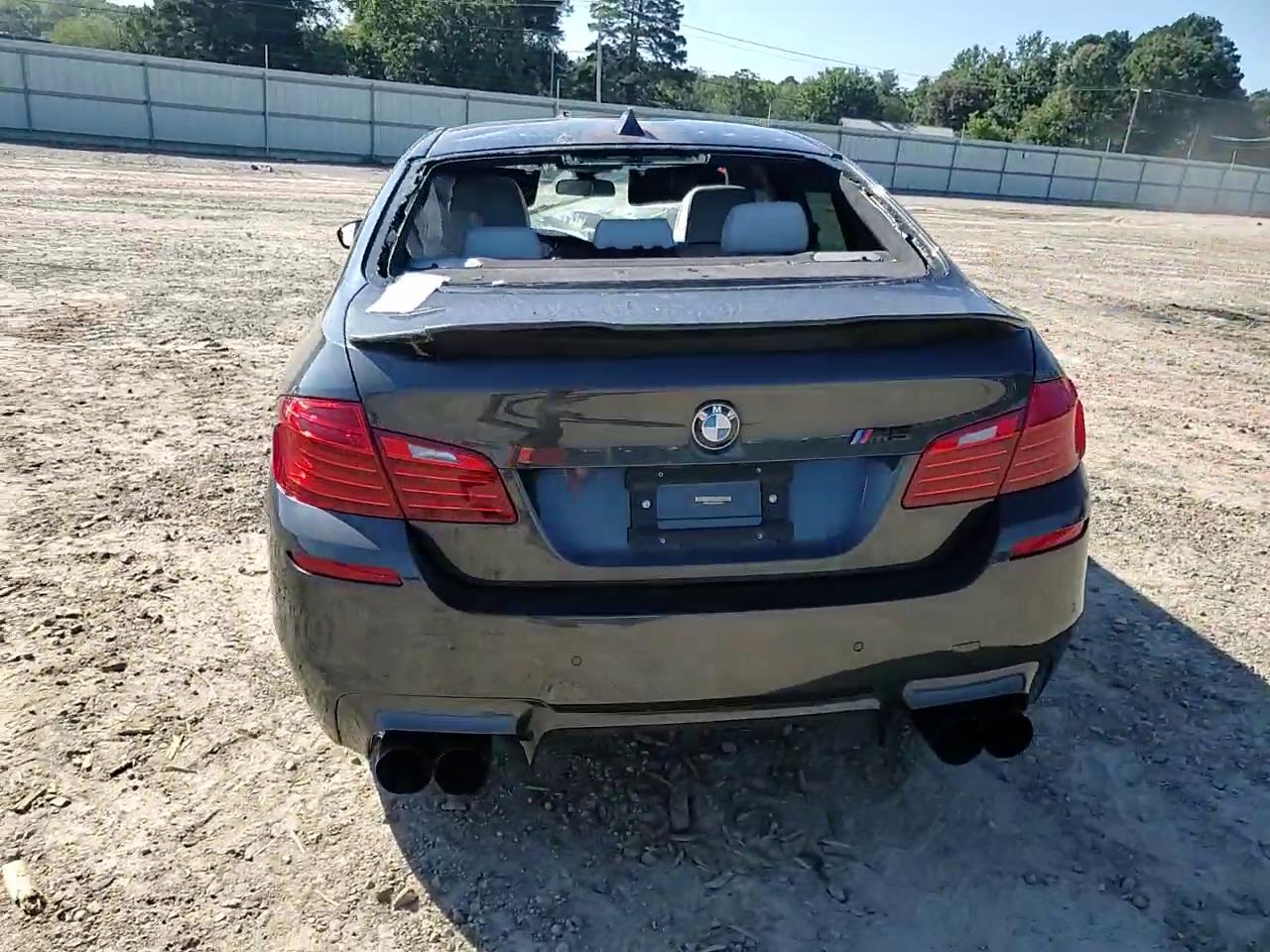 Фото: WBSFV9C54FD595341