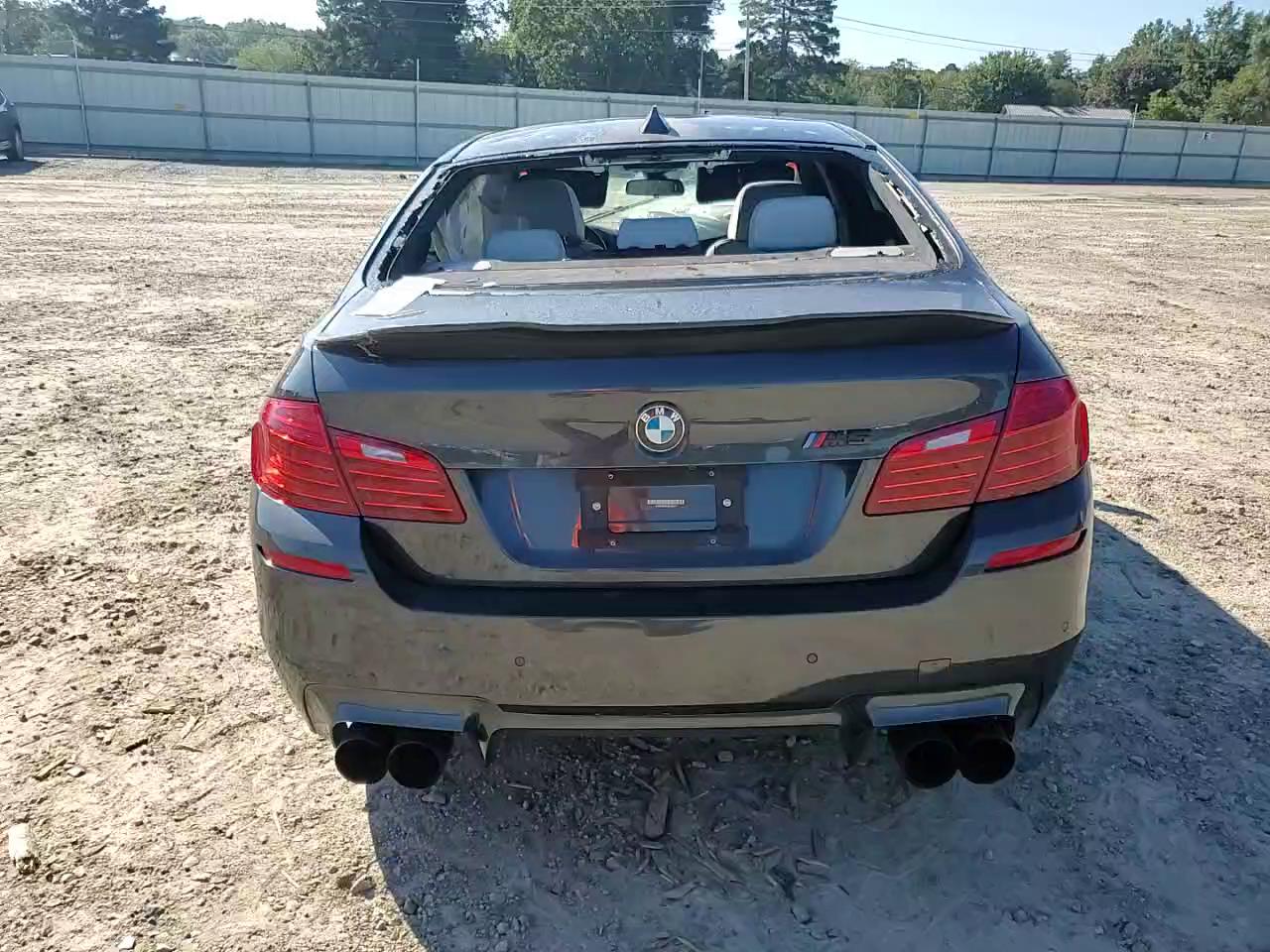 Фото: WBSFV9C54FD595341