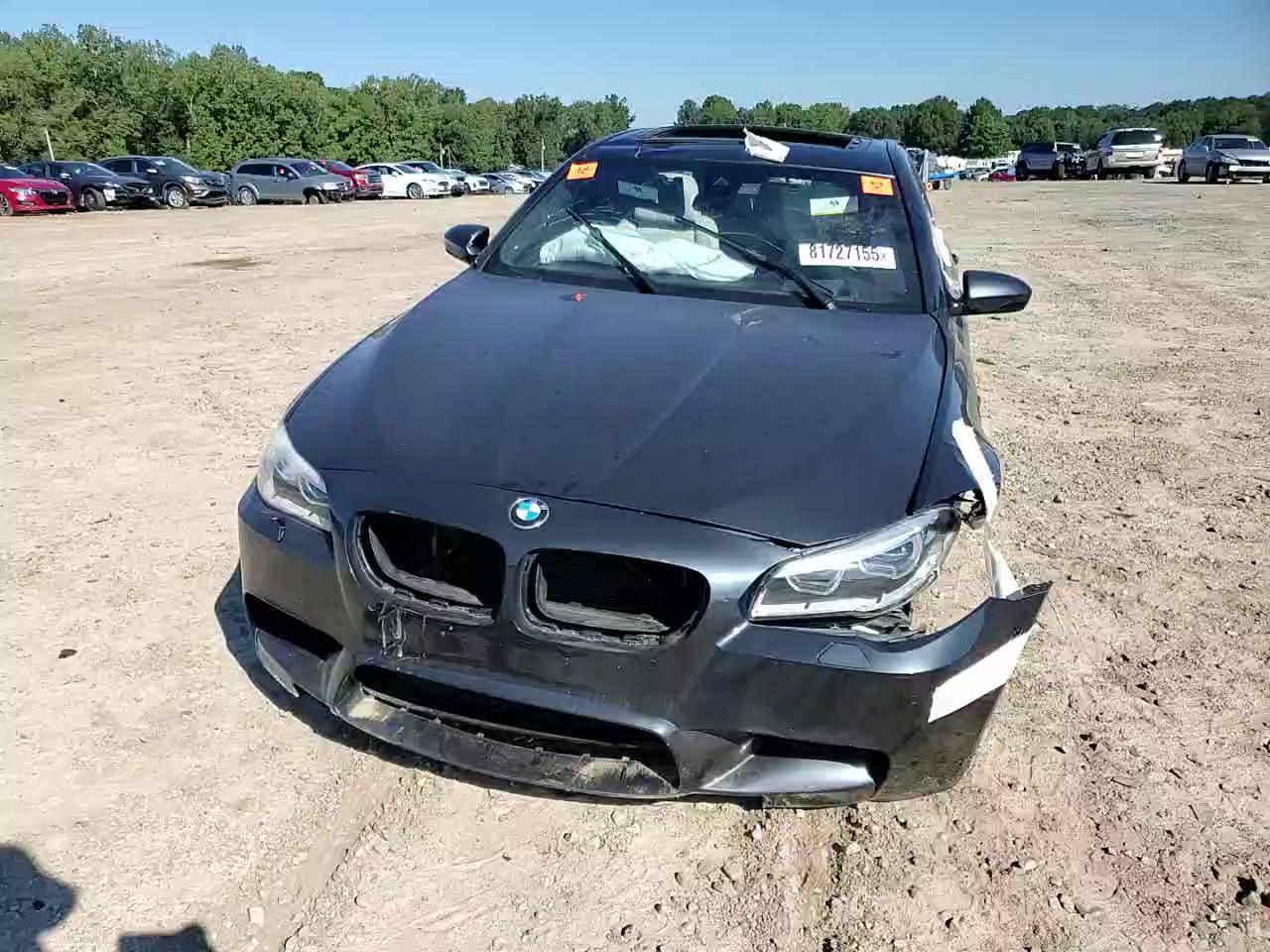 Фото: WBSFV9C54FD595341