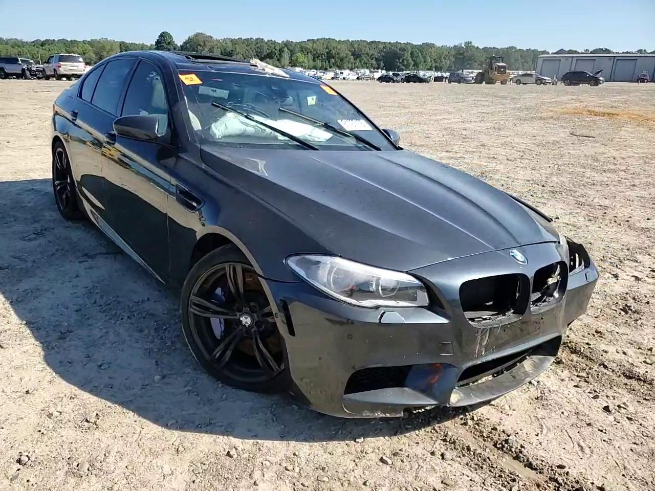 Фото: WBSFV9C54FD595341