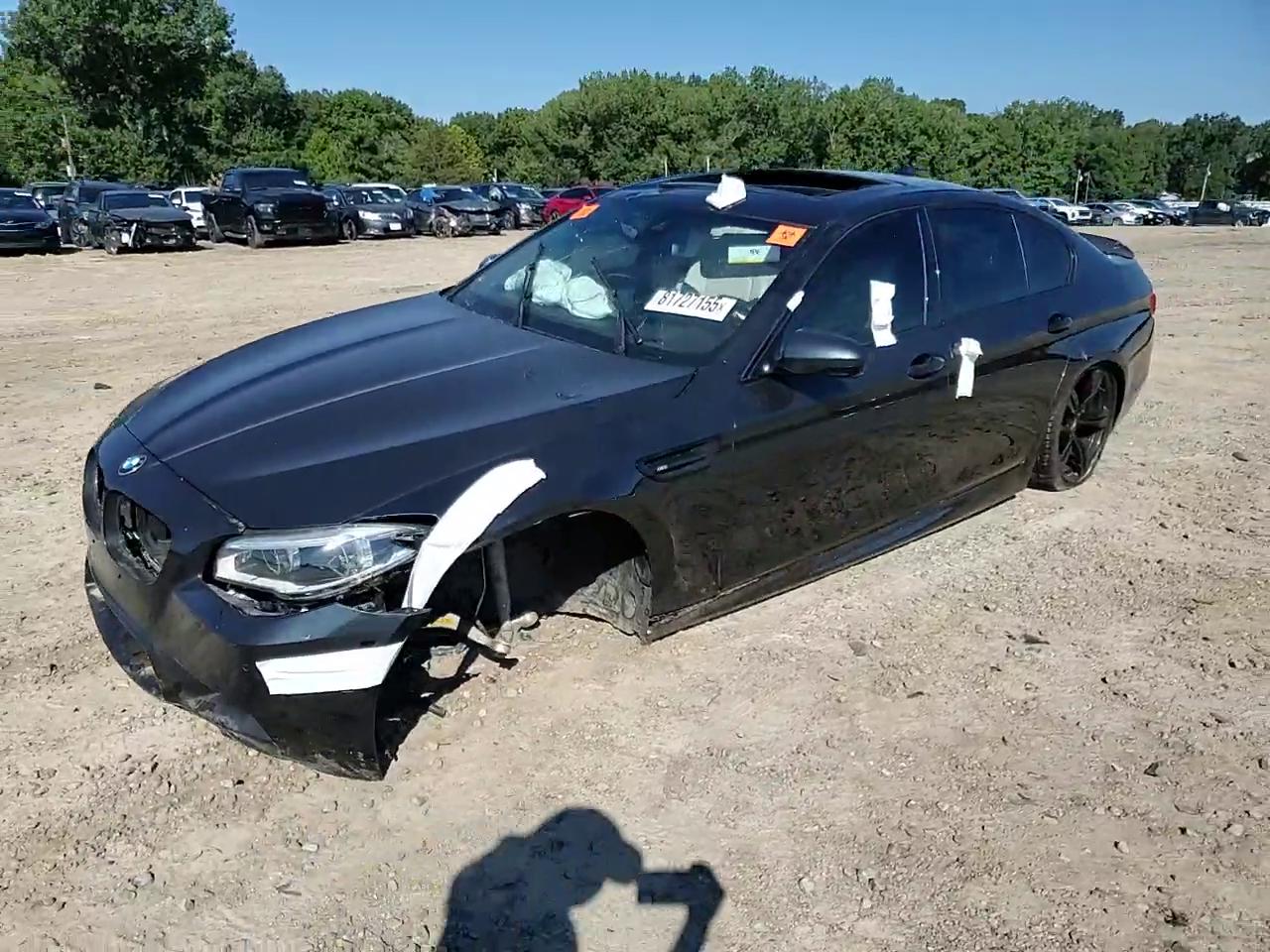 Фото: WBSFV9C54FD595341