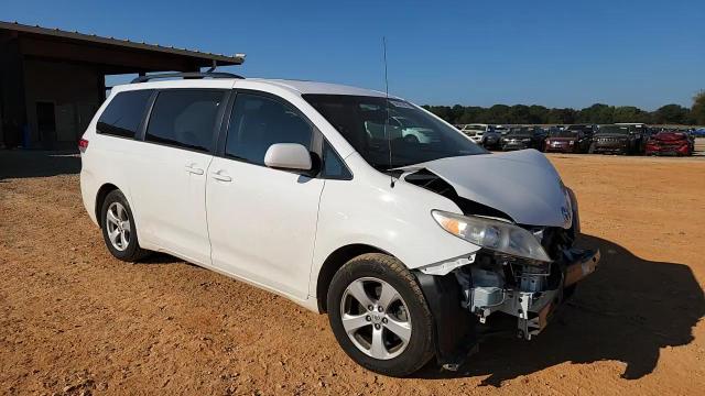 2012 Toyota Sienna Le VIN: 5TDKK3DC3CS180181 Lot: 84601985