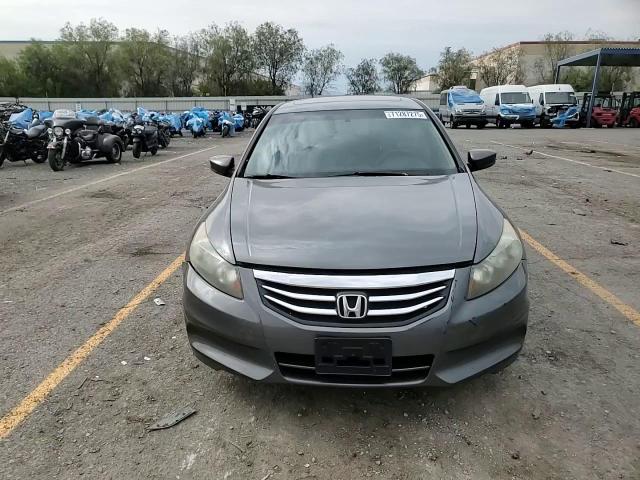2011 Honda Accord Ex VIN: 1HGCP2F75BA132050 Lot: 71287275
