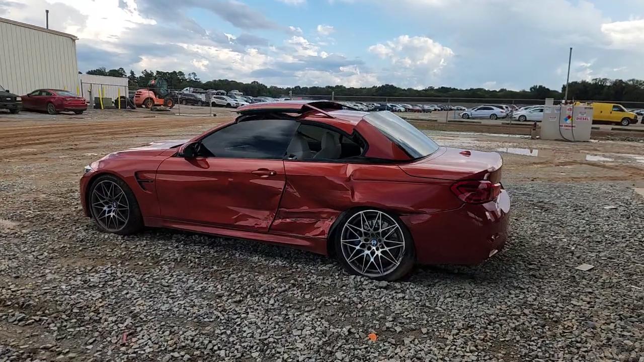 Фото: WBS4Z9C5XJED22423