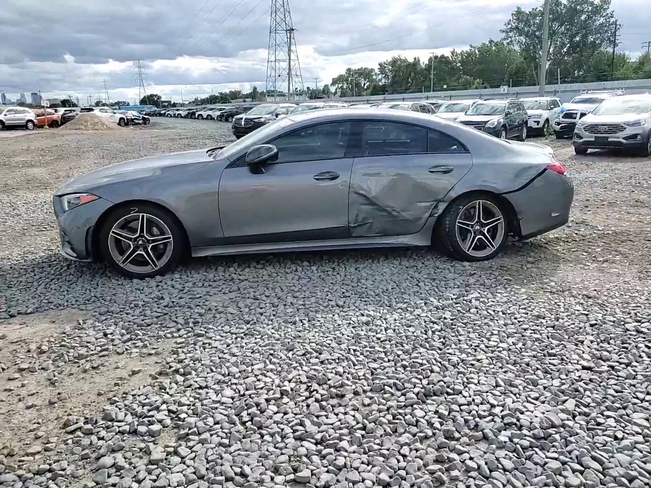 Фото: WDD2J5KB6KA016658