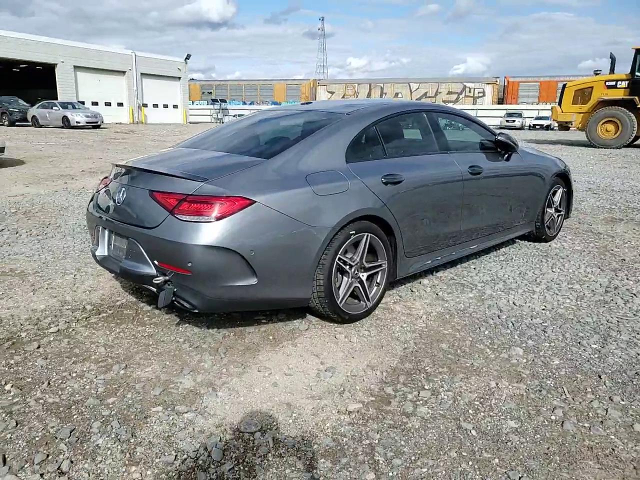 Фото: WDD2J5KB6KA016658