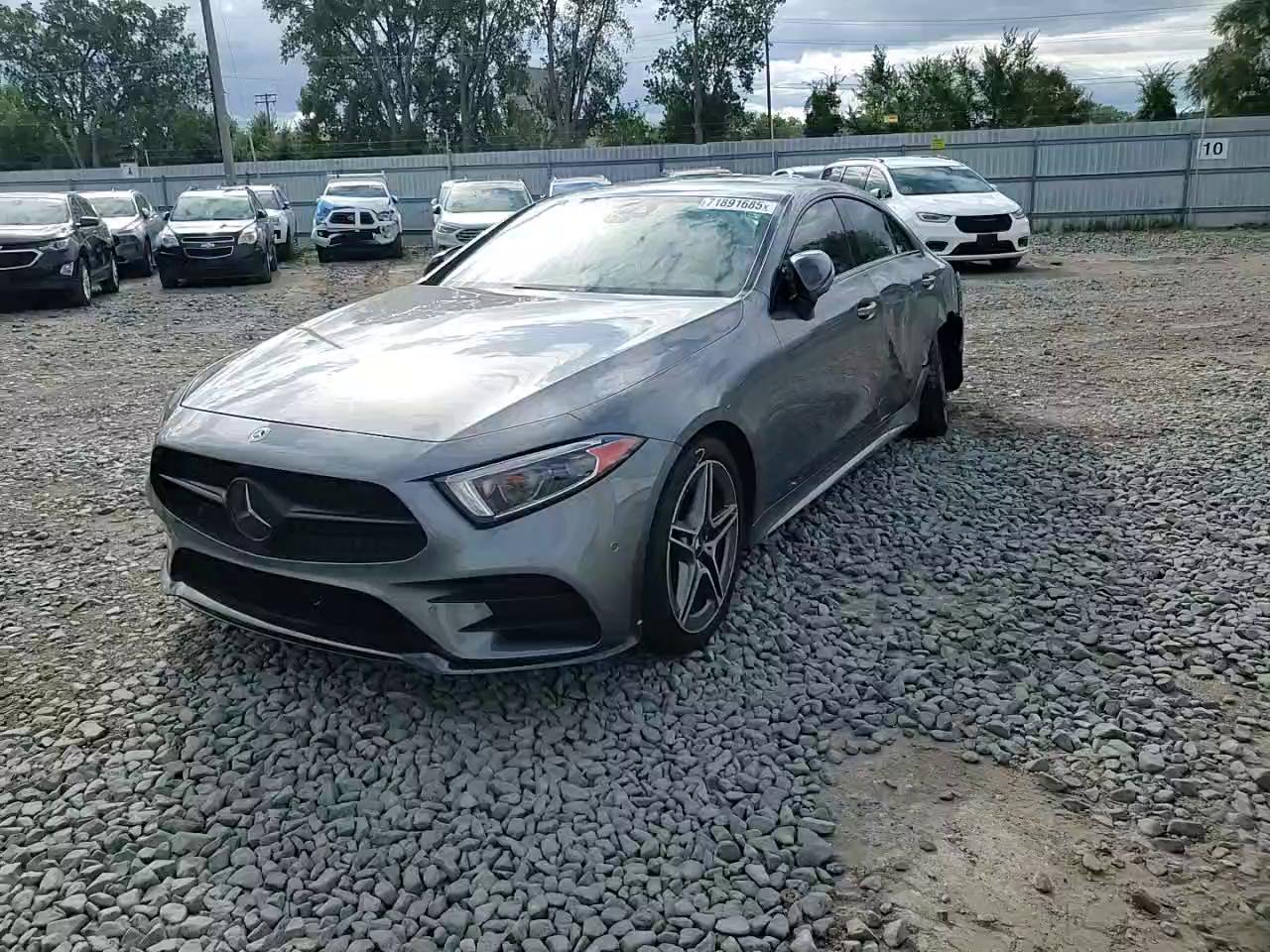 Фото: WDD2J5KB6KA016658