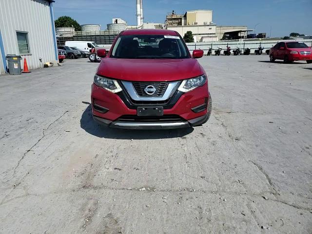 2017 Nissan Rogue S VIN: 5N1AT2MT2HC737363 Lot: 80537105