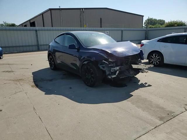 2022 Tesla Model Y VIN: 7SAYGAEE6NF400228 Lot: 80330995