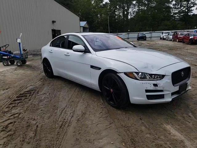 2017 Jaguar Xe Prestige VIN: SAJAK4BV1HA956299 Lot: 81332385