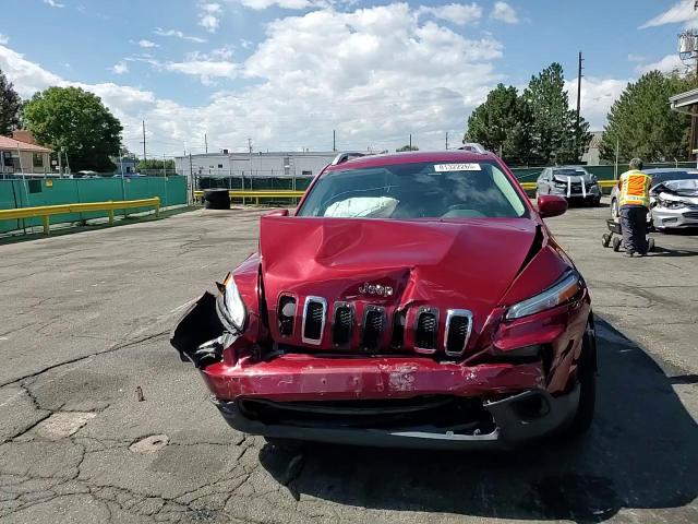 2017 Jeep Cherokee Latitude VIN: 1C4PJMCB3HW556828 Lot: 81322265