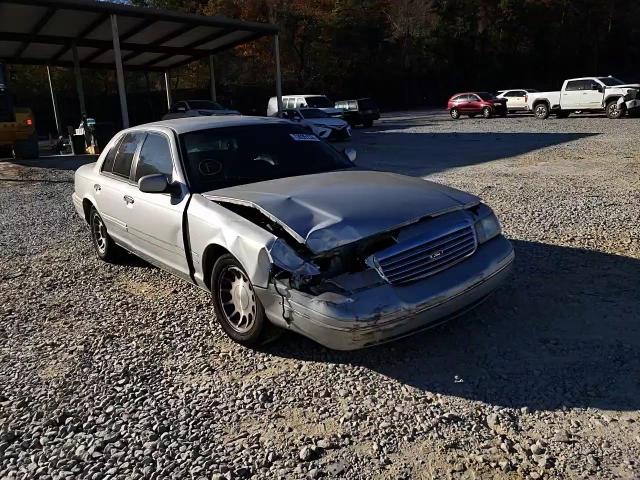 2FAFP74W8XX117761 1999 Ford Crown Victoria Lx