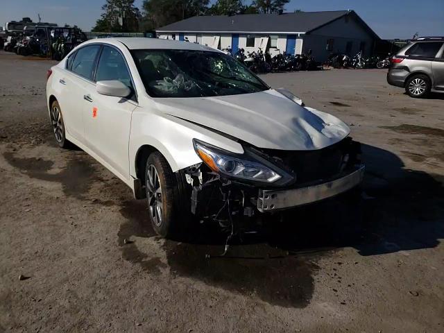 2016 Nissan Altima - Image 10