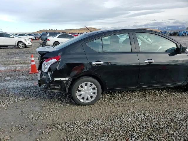 2016 Nissan Versa S VIN: 3N1CN7AP2GL867998 Lot: 76542664