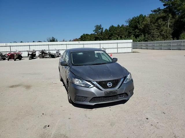 2019 Nissan Sentra - Image 11