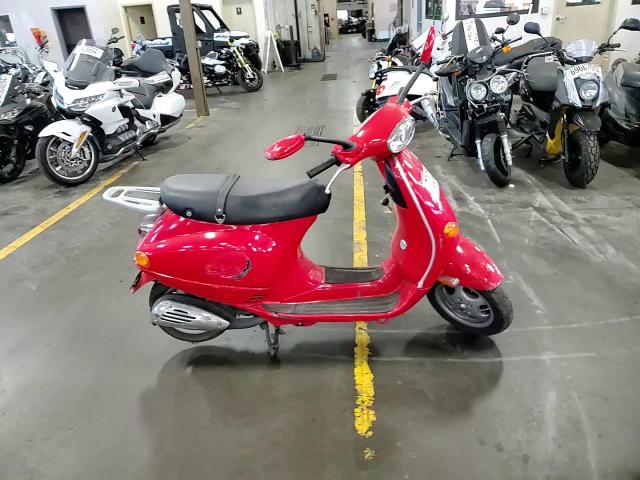 2004 Vespa C161C VIN: ZAPC16C1145008634 Lot: 70335084