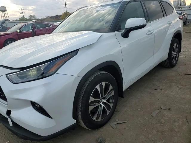 2022 Toyota Highlander Xle VIN: 5TDHZRBH6NS176507 Lot: 77145214