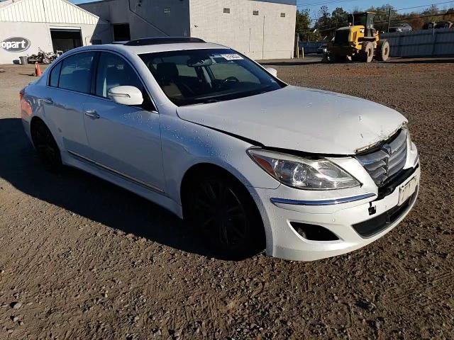 2012 Hyundai Genesis 4.6L VIN: KMHGC4DF7CU156105 Lot: 76158324