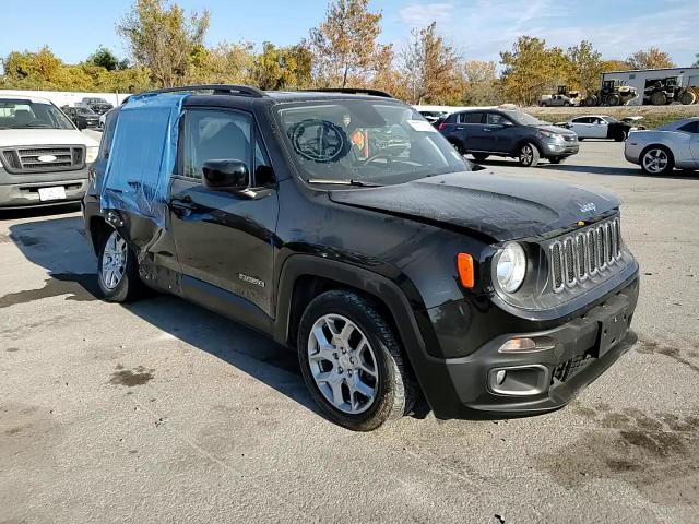 2018 Jeep Renegade - Image 12