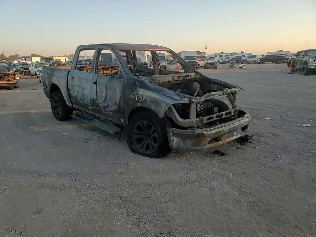 2015 RAM 1500 - Image 10