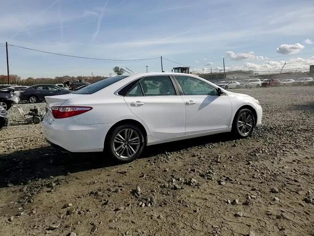 2015 Toyota Camry Le VIN: 4T1BF1FK5FU946078 Lot: 78236354