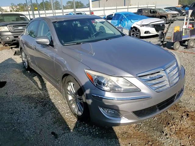 2013 Hyundai Genesis 3.8L VIN: KMHGC4DD7DU221227 Lot: 74873364