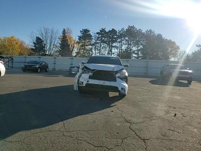 2015 Toyota Highlander - Image 11