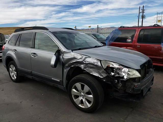2011 Subaru Outback - Image 11