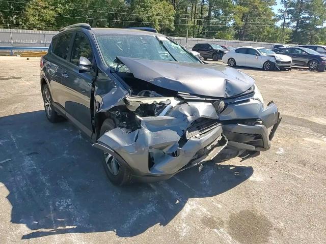 2017 Toyota Rav4 Xle VIN: 2T3WFREV2HW392147 Lot: 76687734