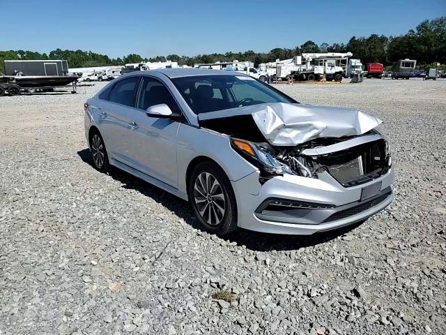 2015 Hyundai Sonata - Image 13