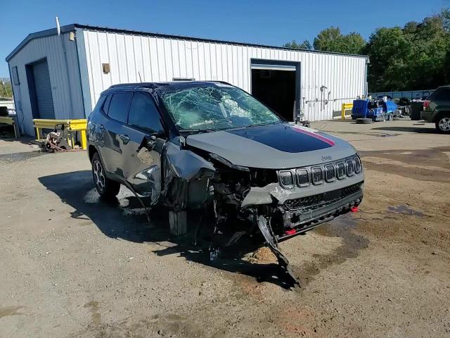 2022 Jeep Compass - Image 15
