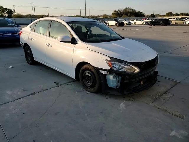 2019 Nissan Sentra - Image 21