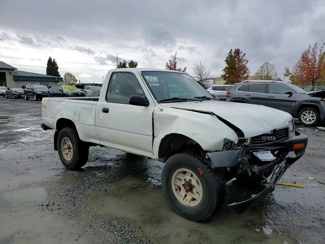 1992 Toyota Pickup - Image 11