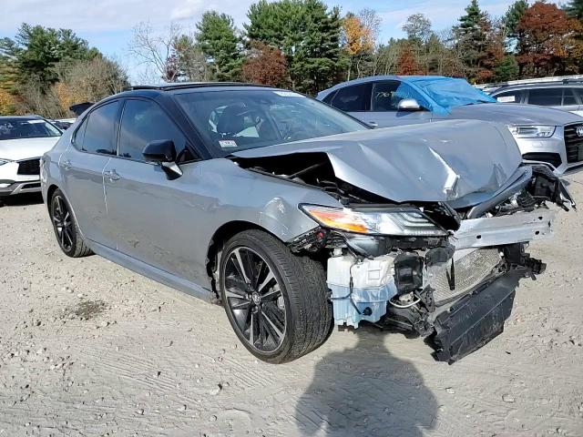 2019 Toyota Camry - Image 11