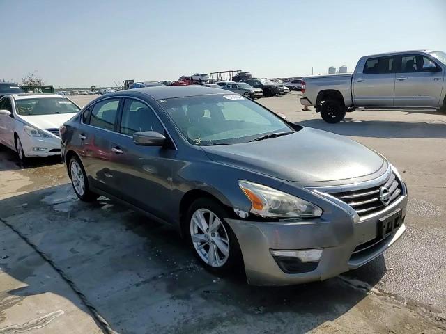 1N4AL3APXEN237359 2014 Nissan Altima 2.5