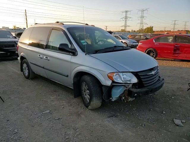 2007 Chrysler Town & Country Lx VIN: 1A4GJ45R97B180372 Lot: 73723014