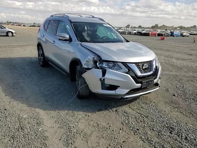 2020 Nissan Rogue S VIN: JN8AT2MT4LW010631 Lot: 76813344