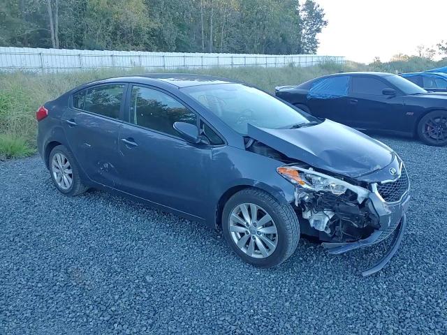 2015 Kia Forte - Image 11