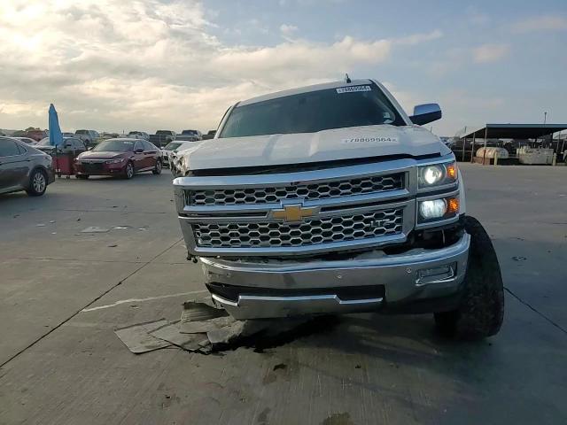 2015 Chevrolet Silverado - Image 11