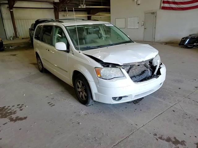 2009 Chrysler Town & Country Touring VIN: 2A8HR541X9R509517 Lot: 76248754