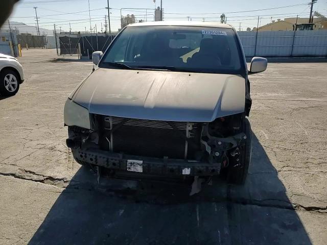 2013 Dodge Grand Caravan Sxt VIN: 2C4RDGCG0DR678272 Lot: 77351284