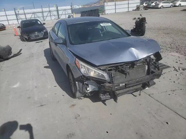 2015 Hyundai Sonata - Image 11