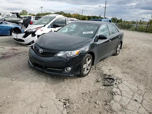 2013 Toyota Camry - Image 11