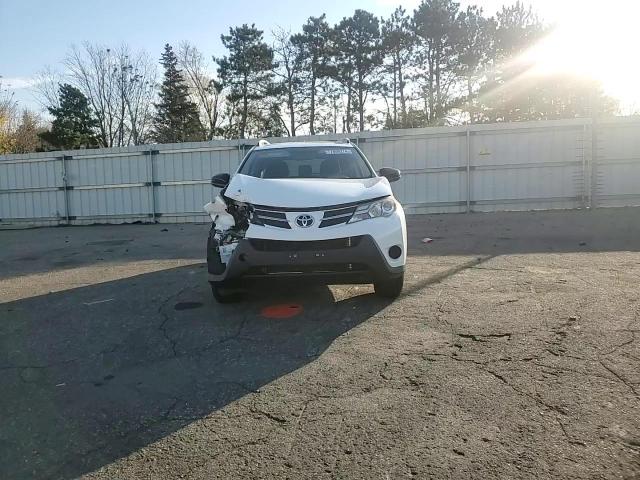 2015 Toyota RAV 4 - Image 12