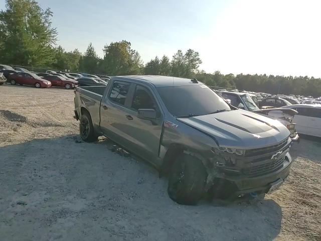 2019 Chevrolet Silverado - Image 11
