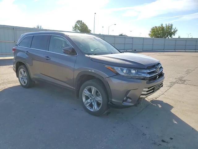 2019 Toyota Highlander Limited VIN: 5TDDZRFH0KS923622 Lot: 76462264