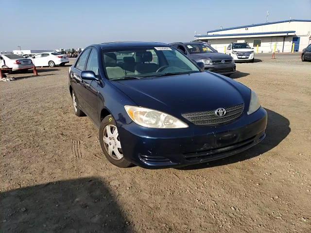 2004 Toyota Camry Le VIN: 4T1BE32KX4U306658 Lot: 75320804